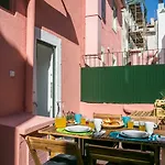 Hip Tailor Made Flat In Bairro Alto Appartement Lisboa